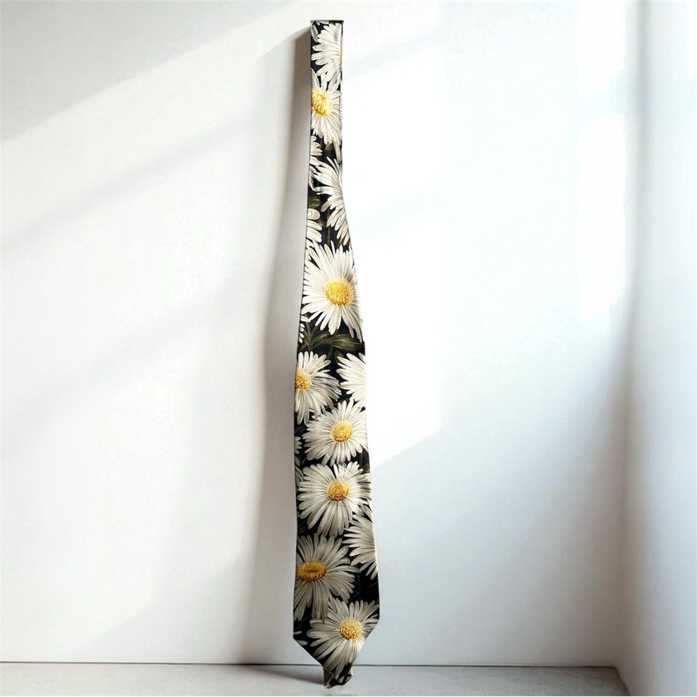 Sazzari Daisy Printed SILK Tie